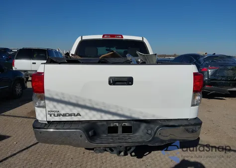 2010 Toyota Tundra Limited 5.7L V8 from USA, damaged, VIN 5TFFY5F10AX095202